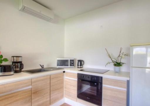 Appartement Tranquille En Bas De Villa Afa Buitenkant foto